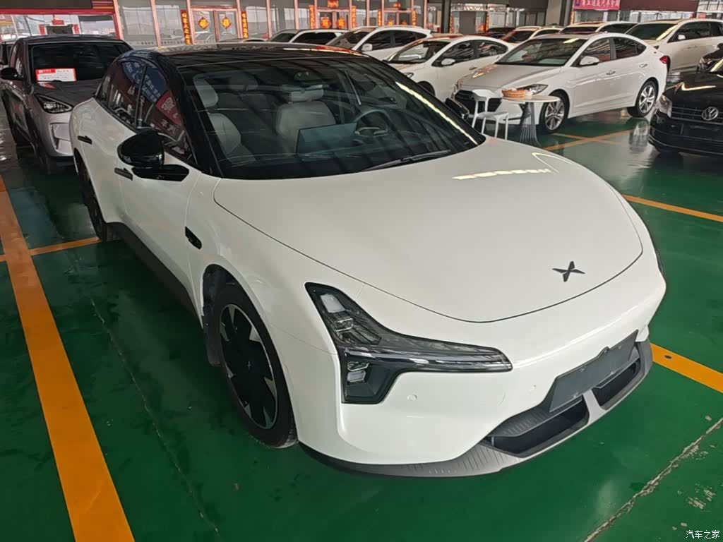Xpeng Mona M03, 2025 4