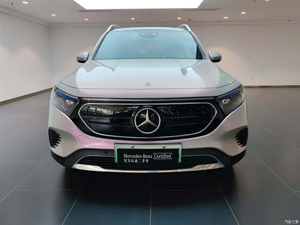 Mercedes-Benz EQB, 2023 3