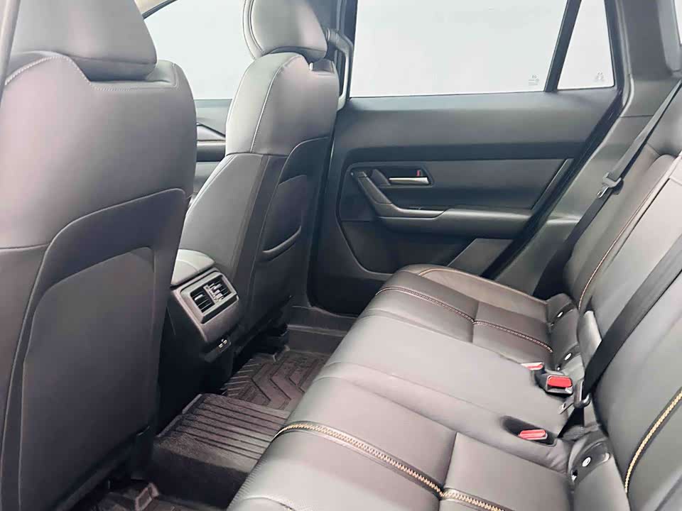 Mazda CX-50 line also