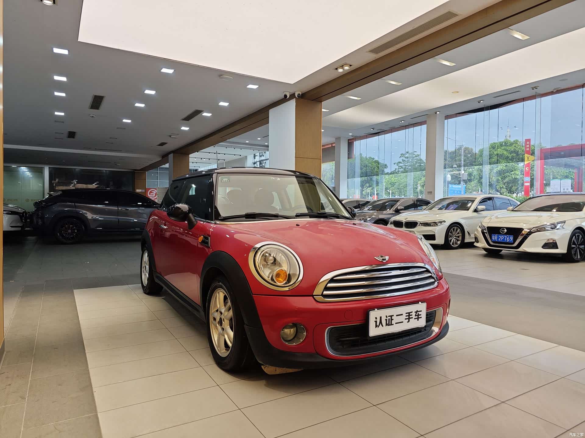 Mini Cooper, 2012 все фото