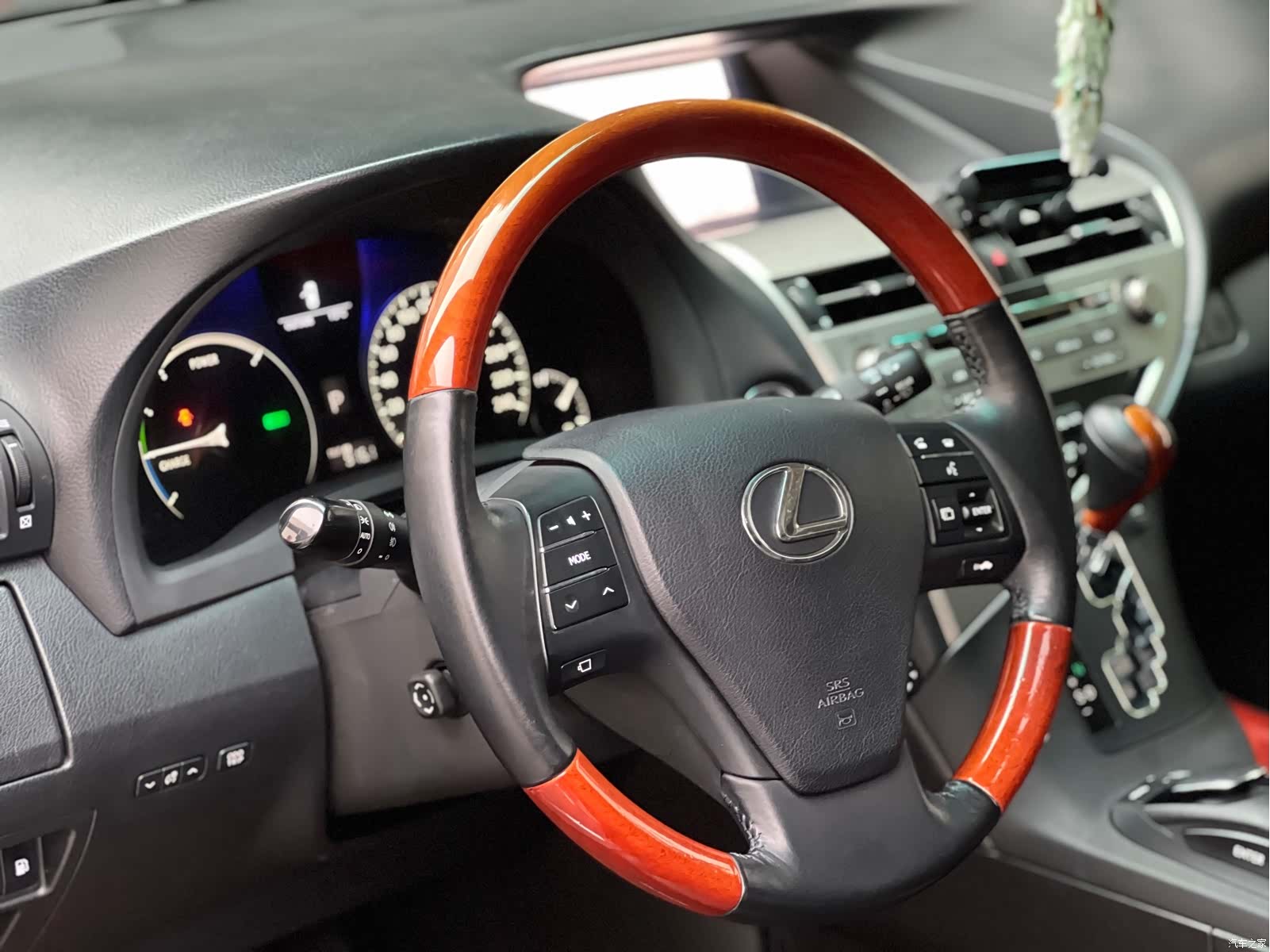 Lexus RX, 2011 7
