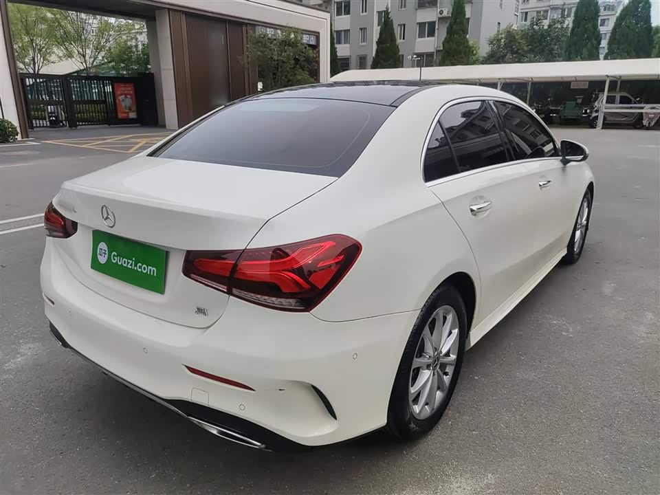 Mercedes-Benz Class A Mercedes-Benz Class A