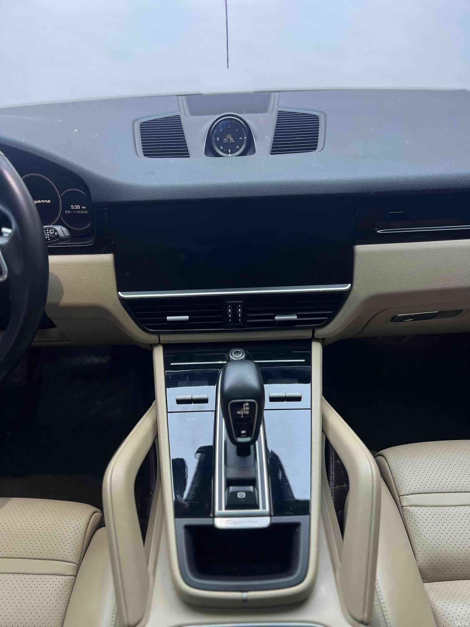 Porsche Cayenne, 2018 10