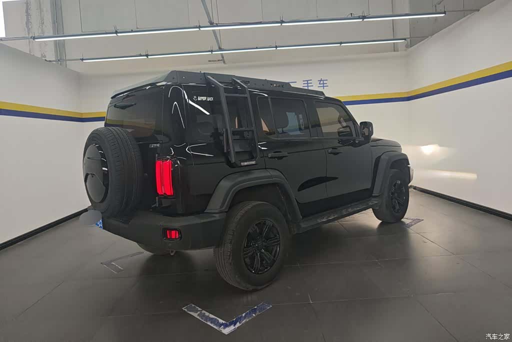 Tank 300, 2023 3