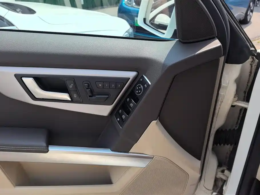 Mercedes-Benz GLK class