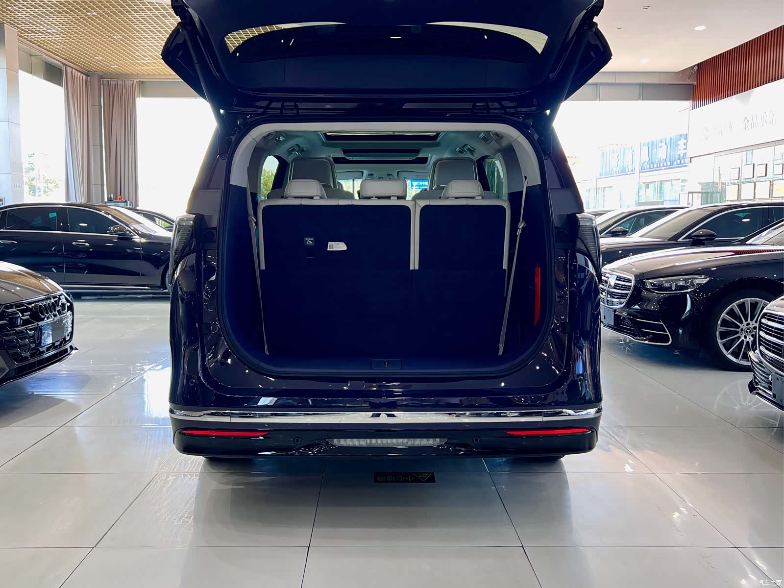 Buick GL8, 2025 29