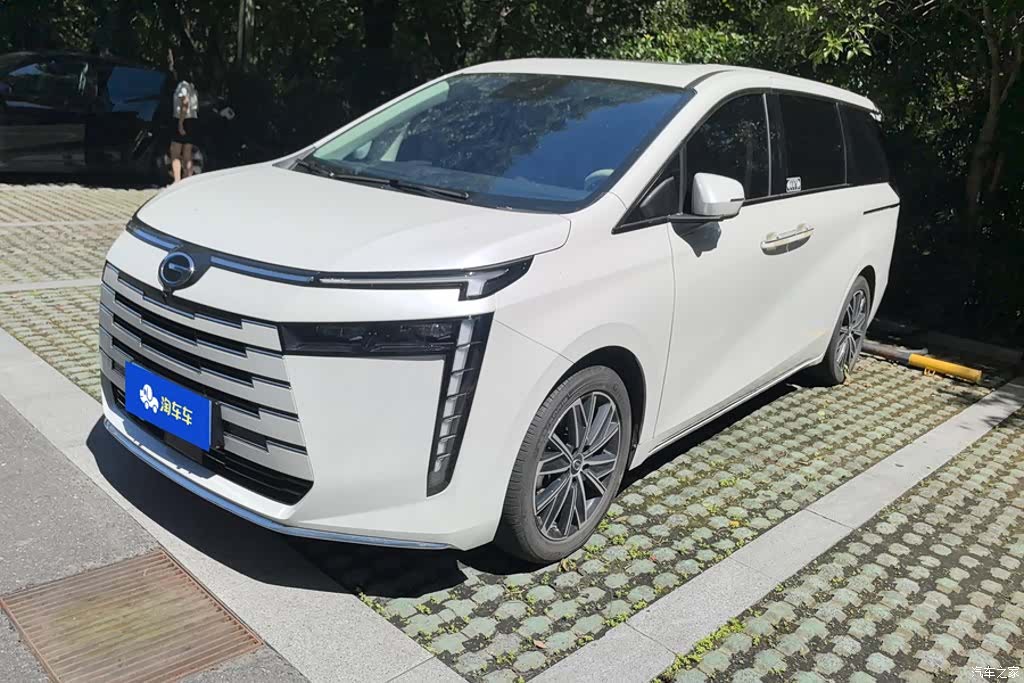 Trumpchi E8, 2024 1