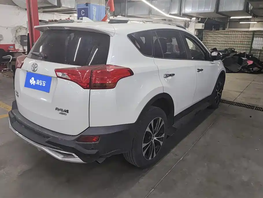 Toyota RAV4 Rongfang