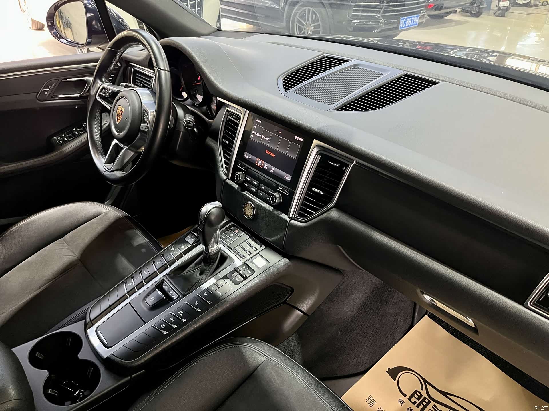 Porsche Macan, 2018 10