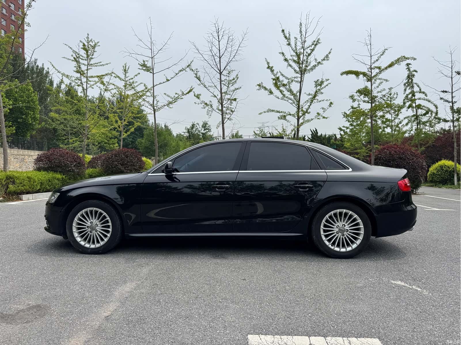 Audi A4L, 2014 4