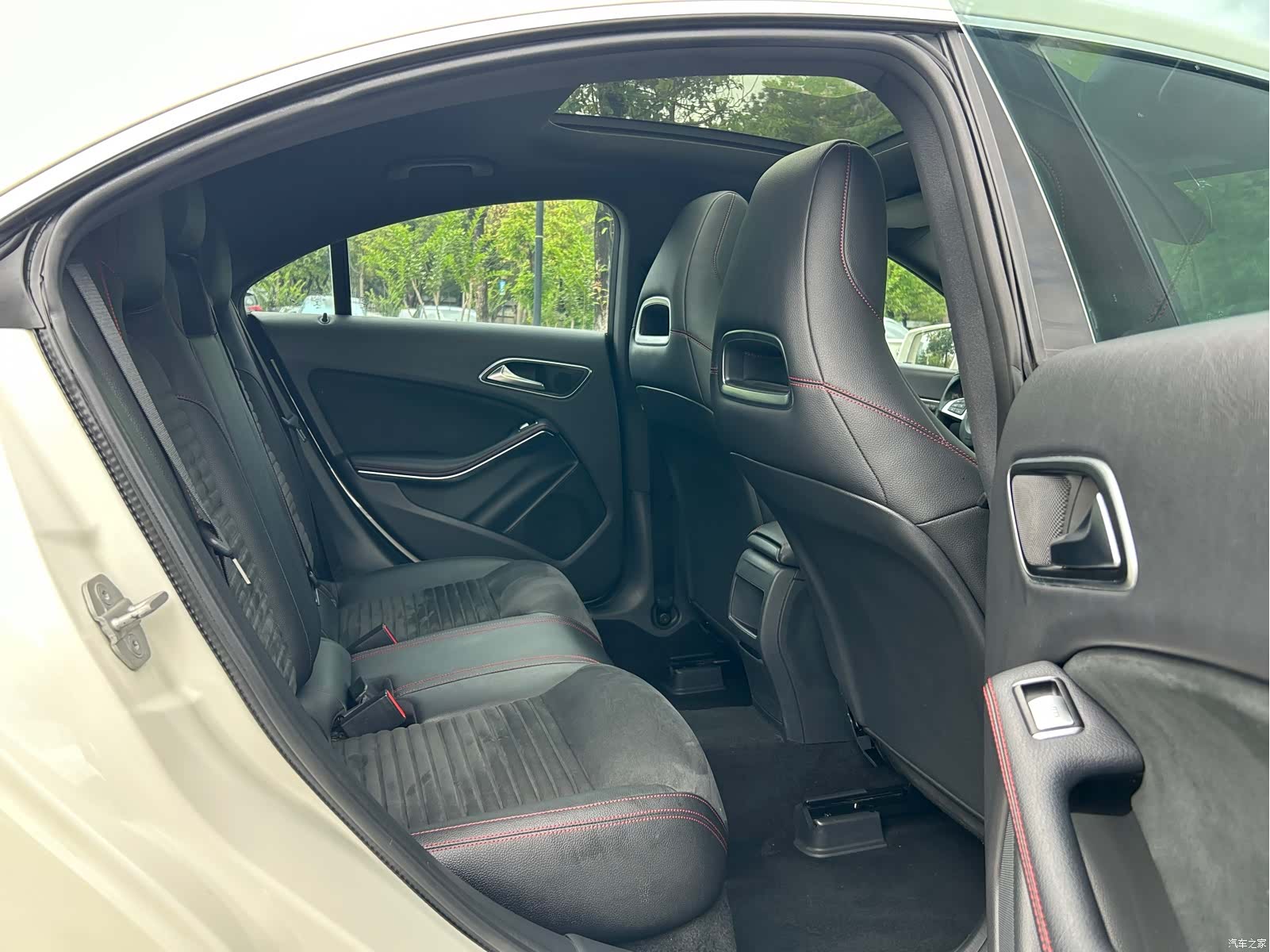 Mercedes-Benz CLA, 2016 21