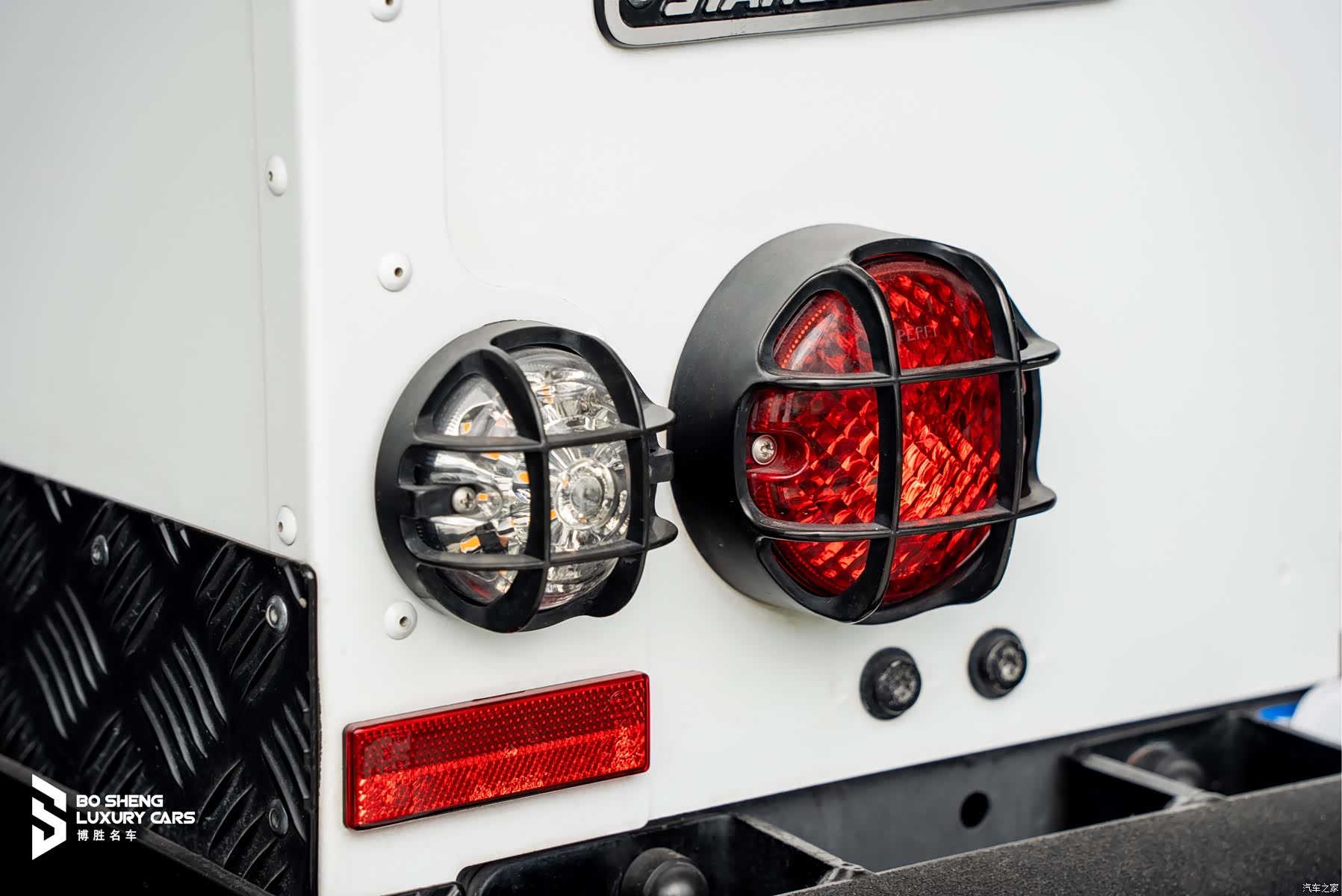 Land Rover Defender, 2015 39