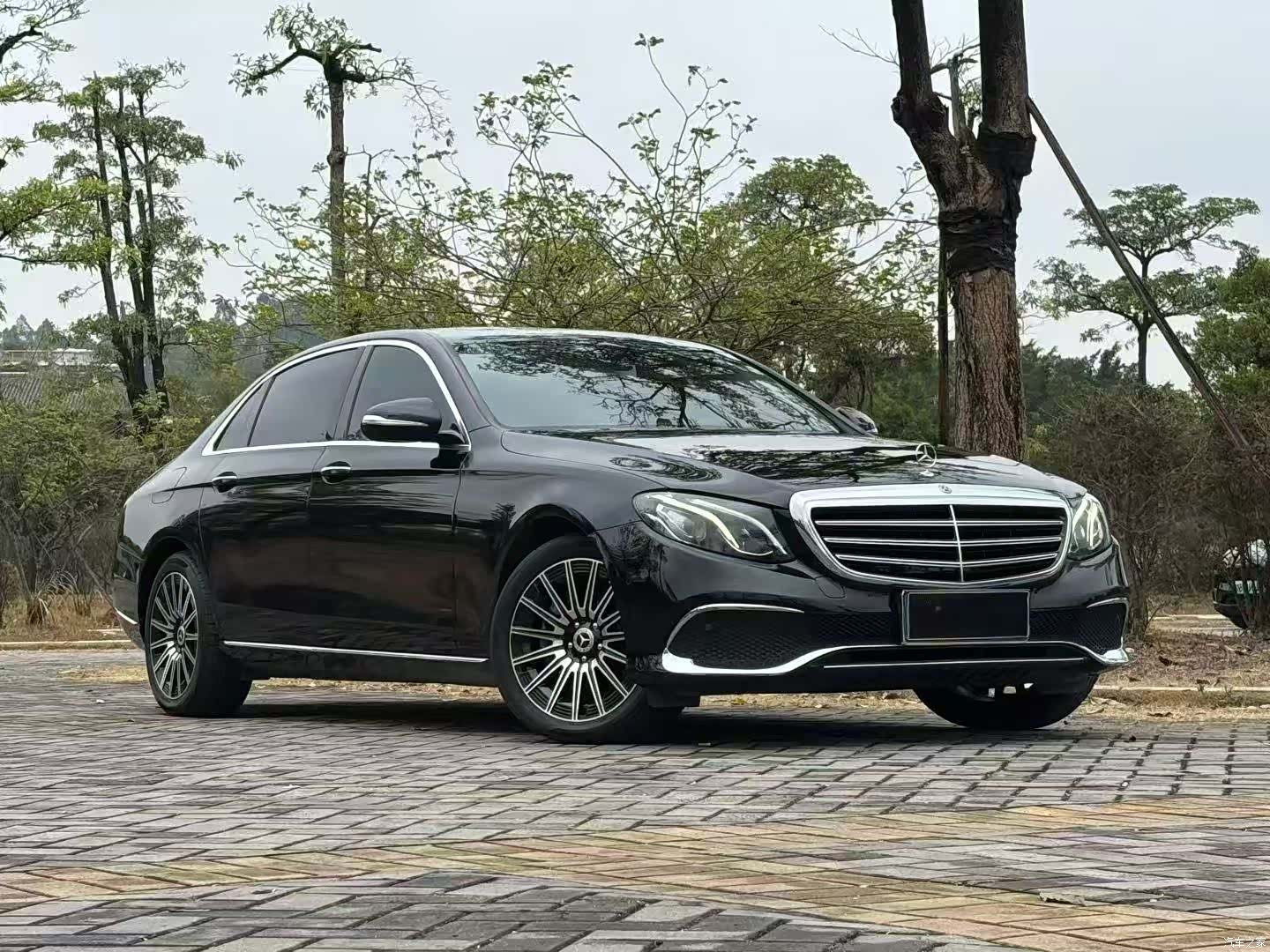 Mercedes-Benz E-Class, 2018 3