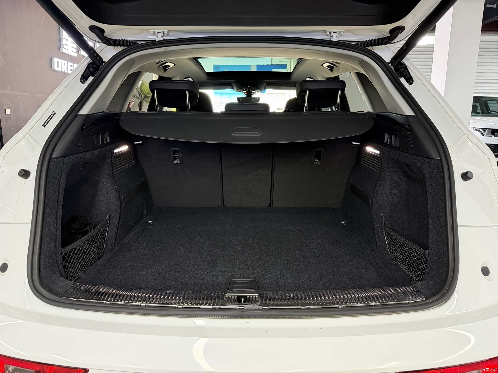 Audi Q5L, 2024 21