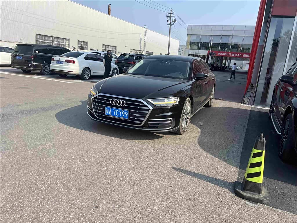 Audi A8