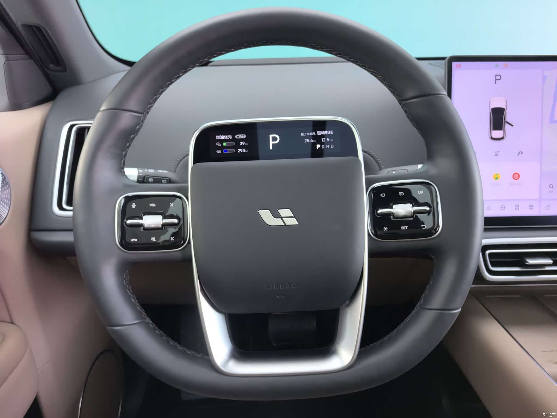 Li Auto L6, 2025 6