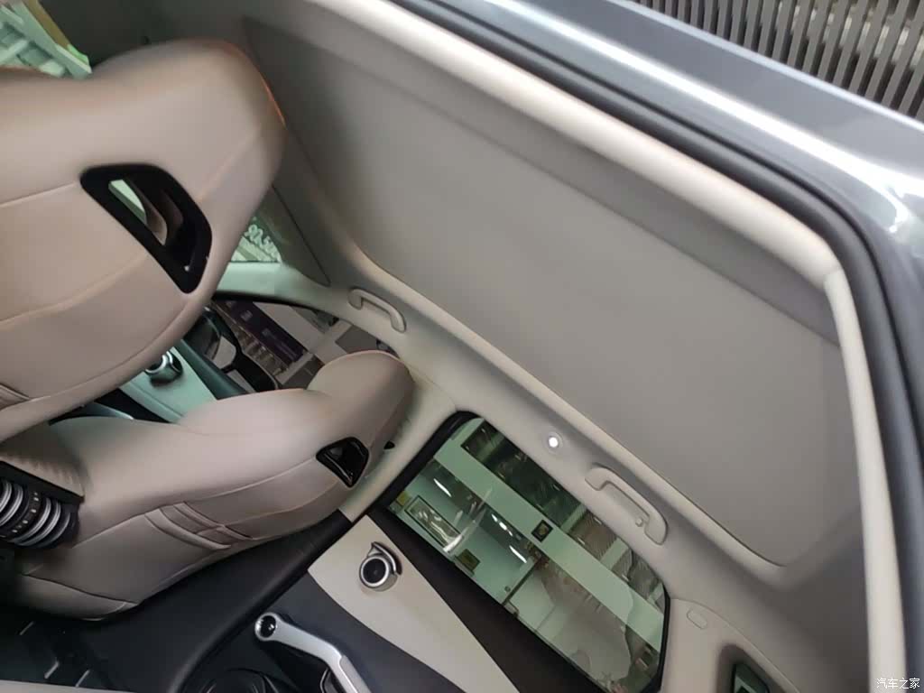BYD Yuan, 2024 18