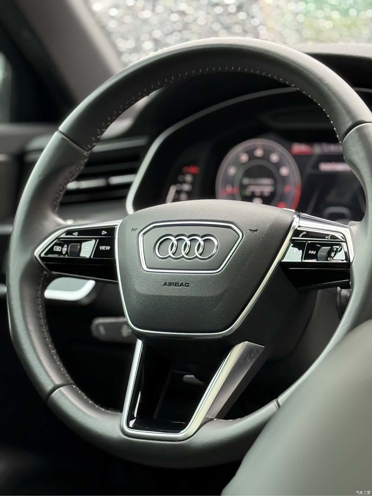 Audi A6L, 2020 10