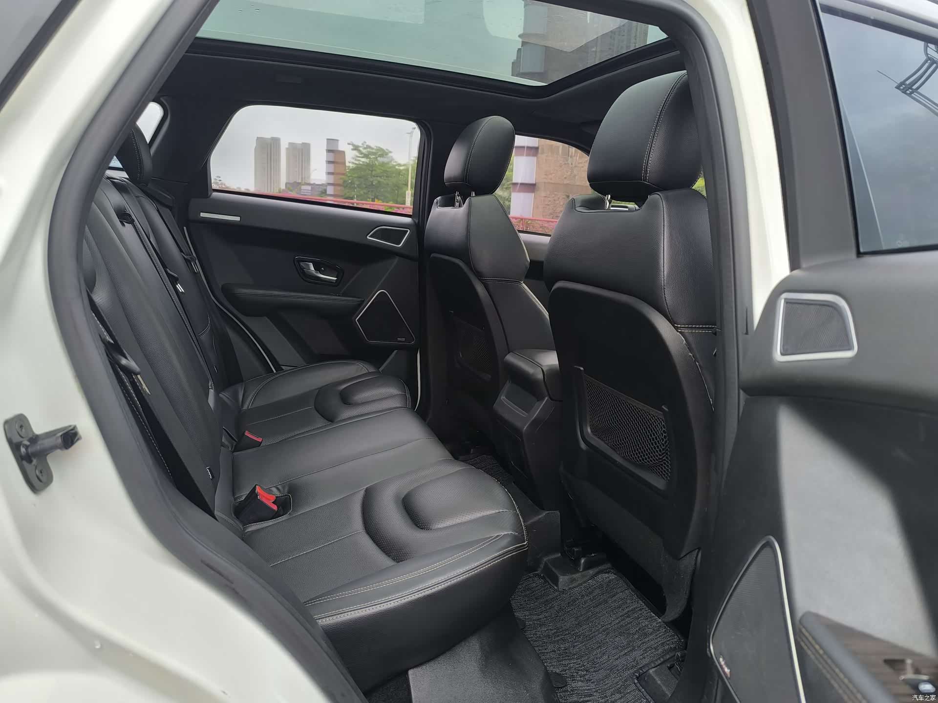 Landwind X7, 2015 11