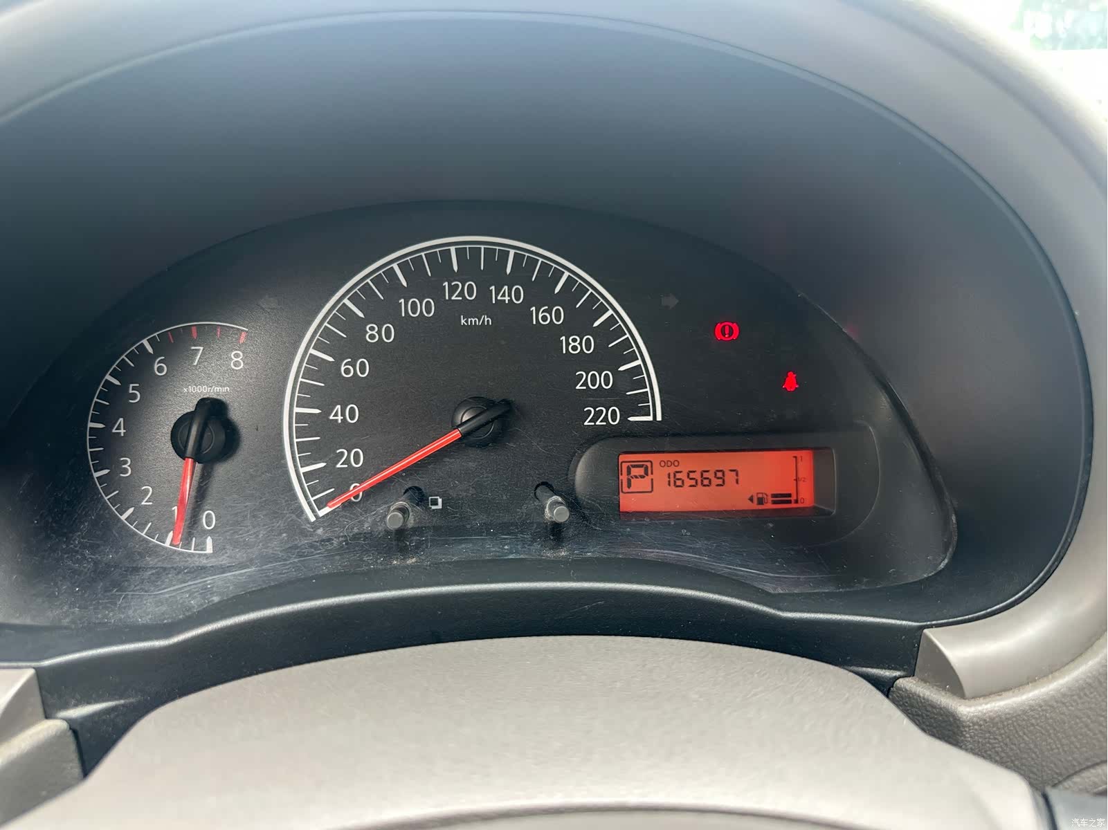 Nissan 1.5XE, 2016 11