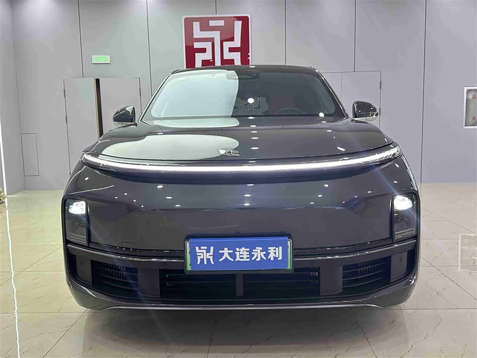 Li Auto Ideal L8
