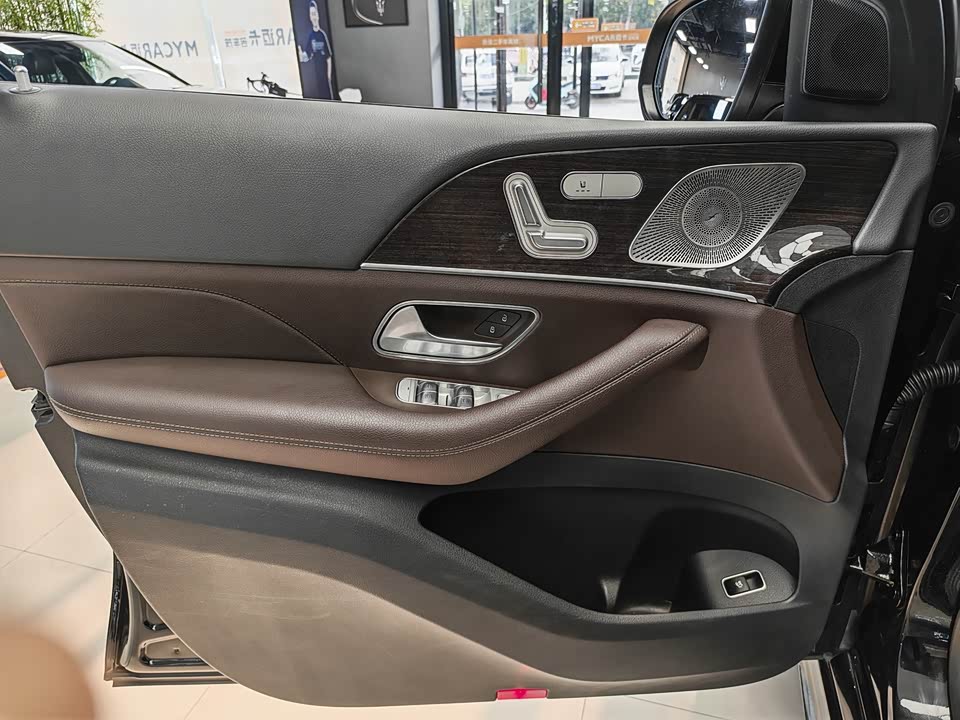 Mercedes-Benz GLE Mercedes-Benz GLE