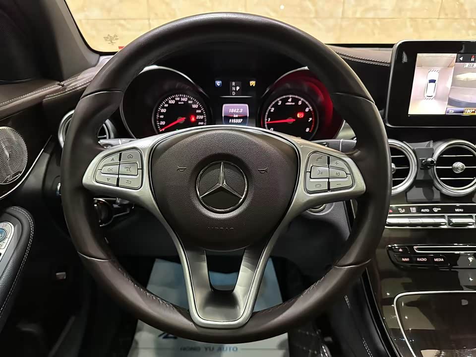 Mercedes-Benz GLC Mercedes-Benz GLC