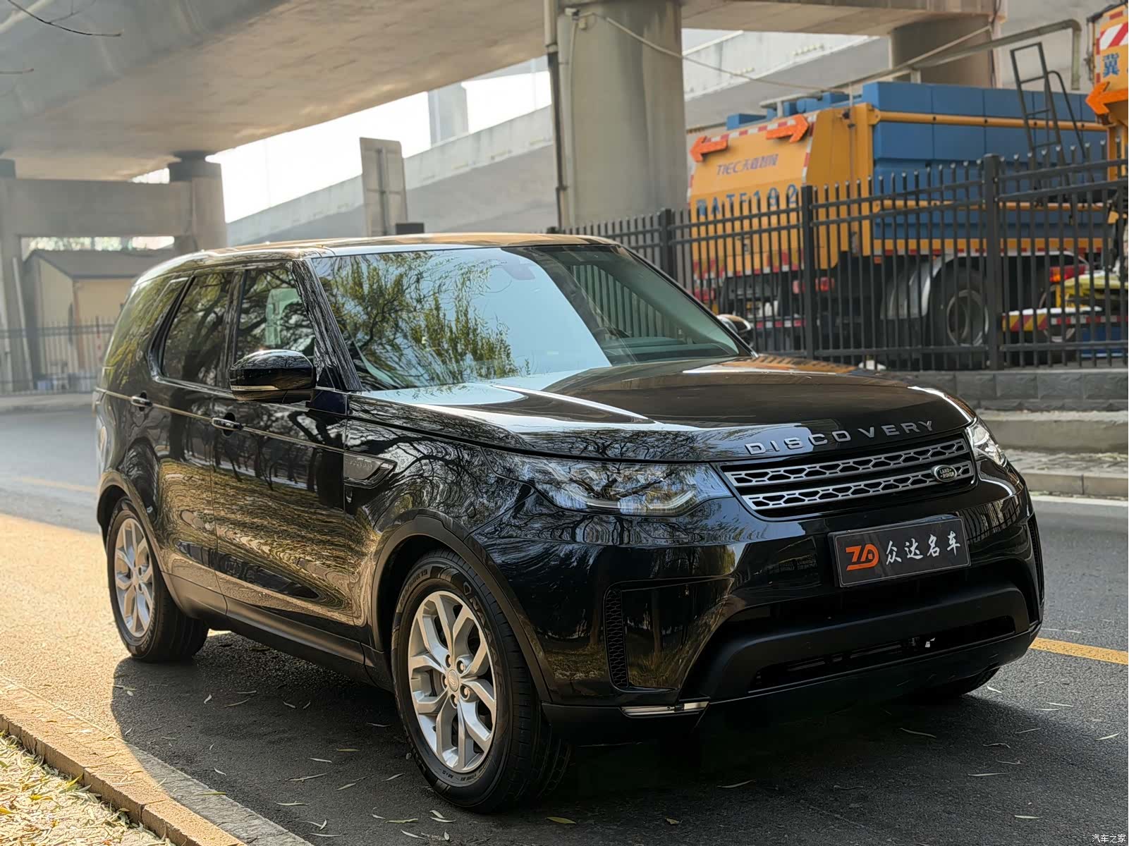 Land Rover Discovery, 2018 3