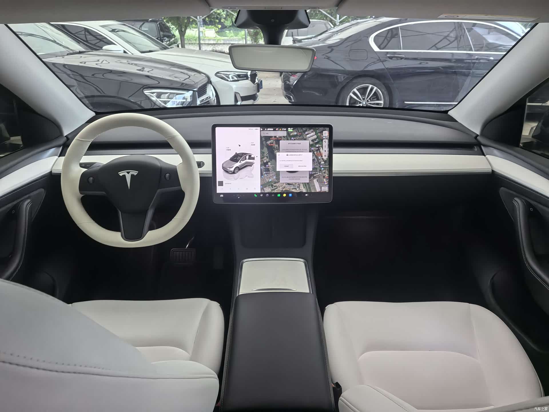 Tesla Model Y, 2022 14