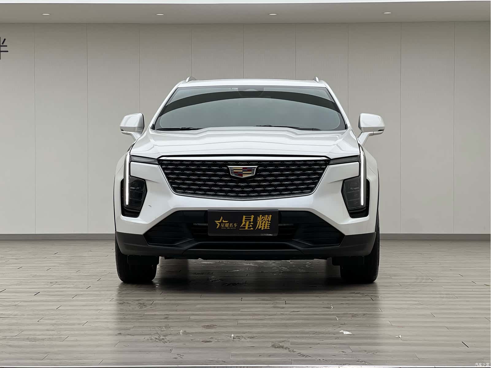 Cadillac XT4, 2025 2