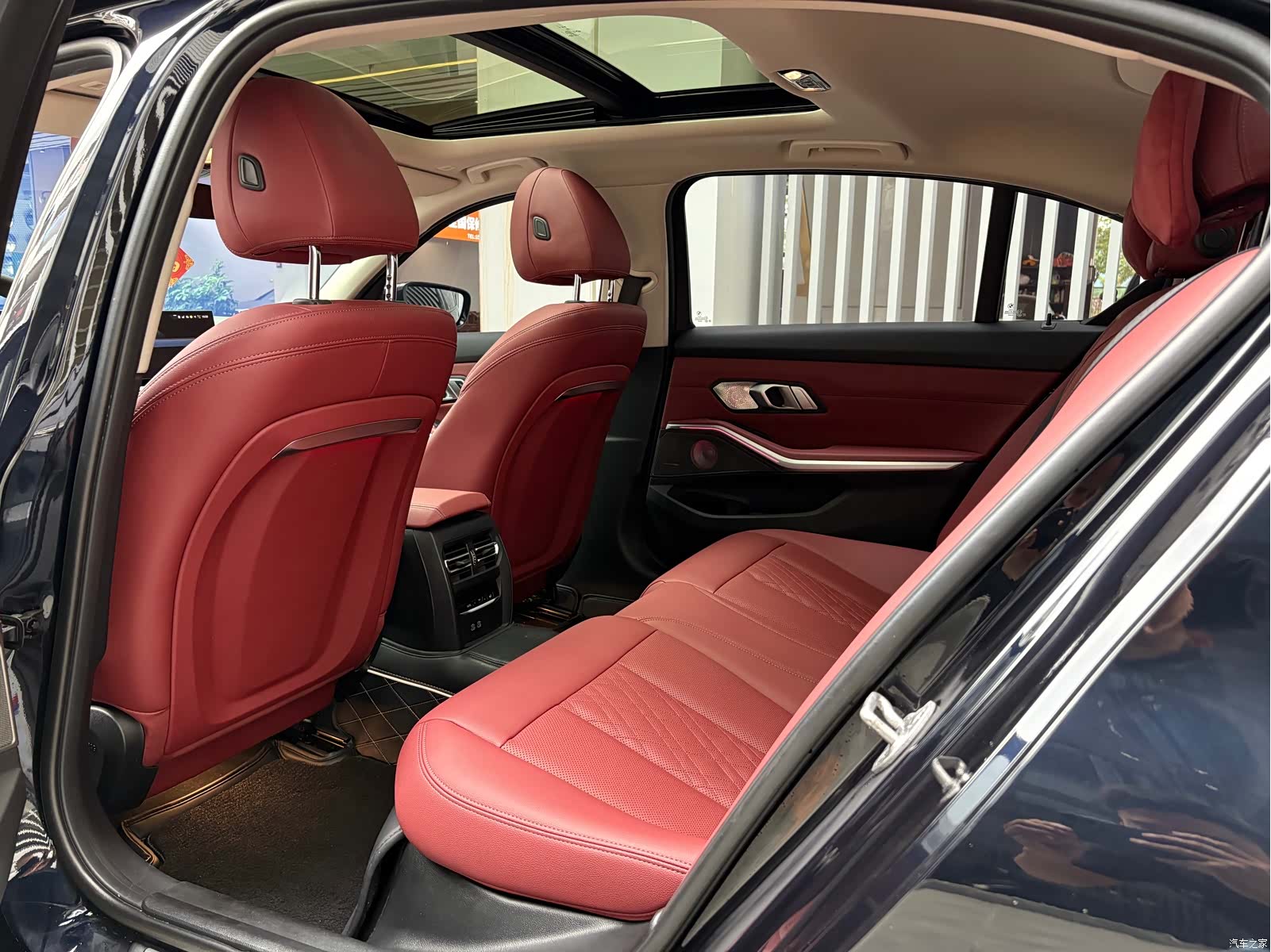 BMW 3 Series, 2023 6