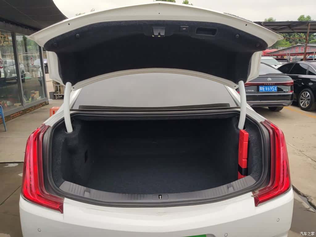 Cadillac XTS, 2019 19
