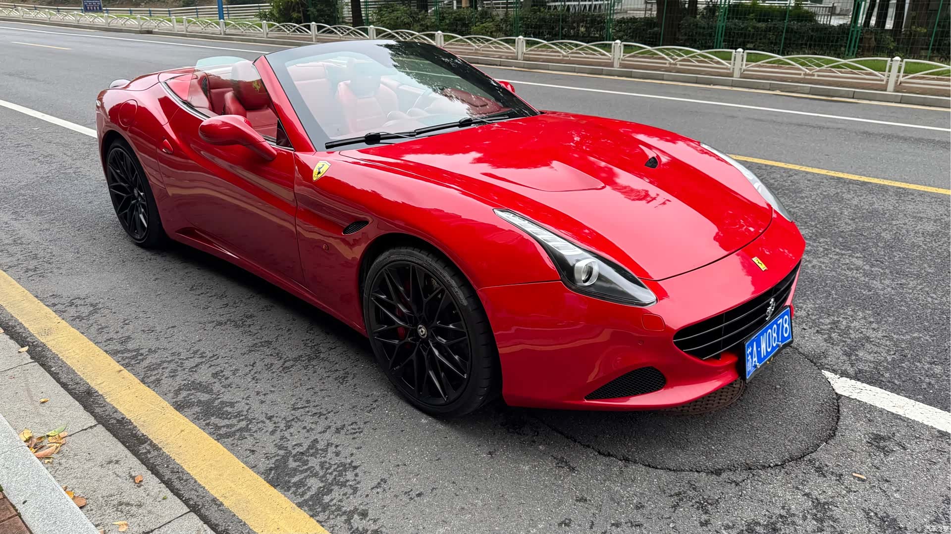 Ferrari California, 2011 15
