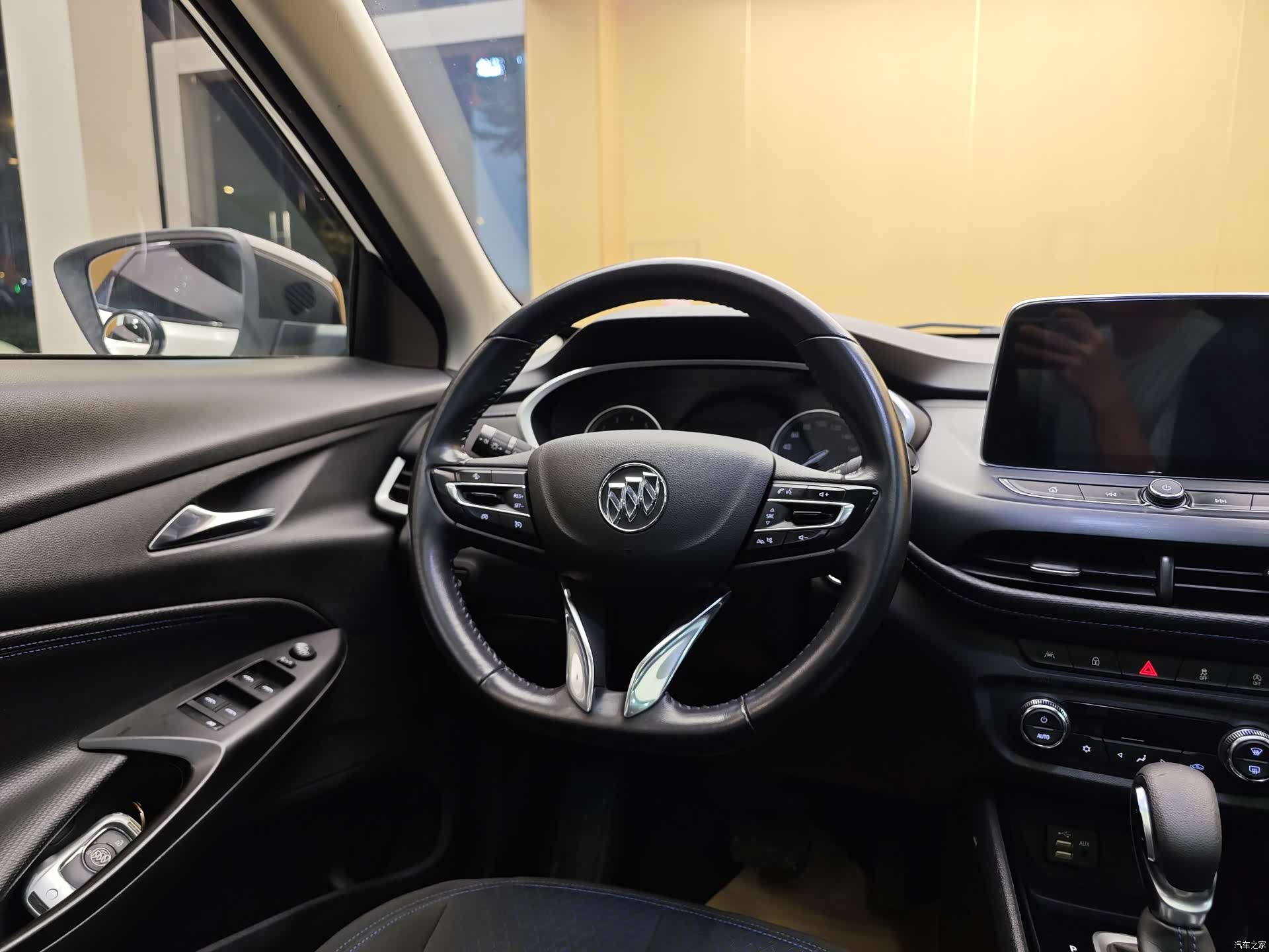 Buick Encore, 2020 14