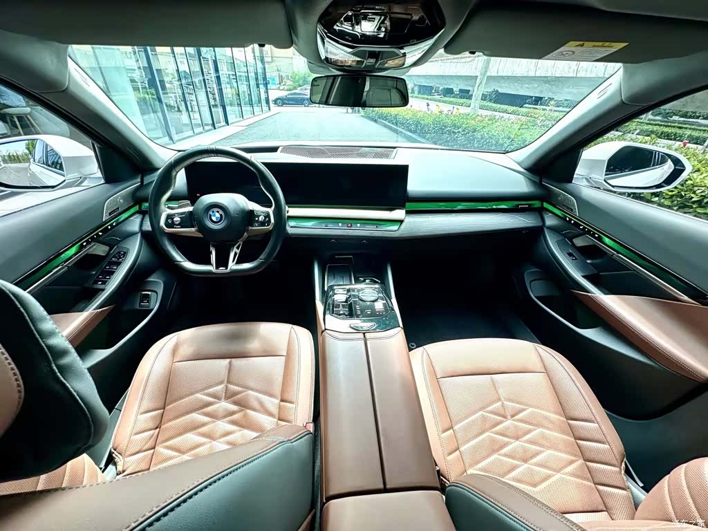 BMW i5, 2024 6