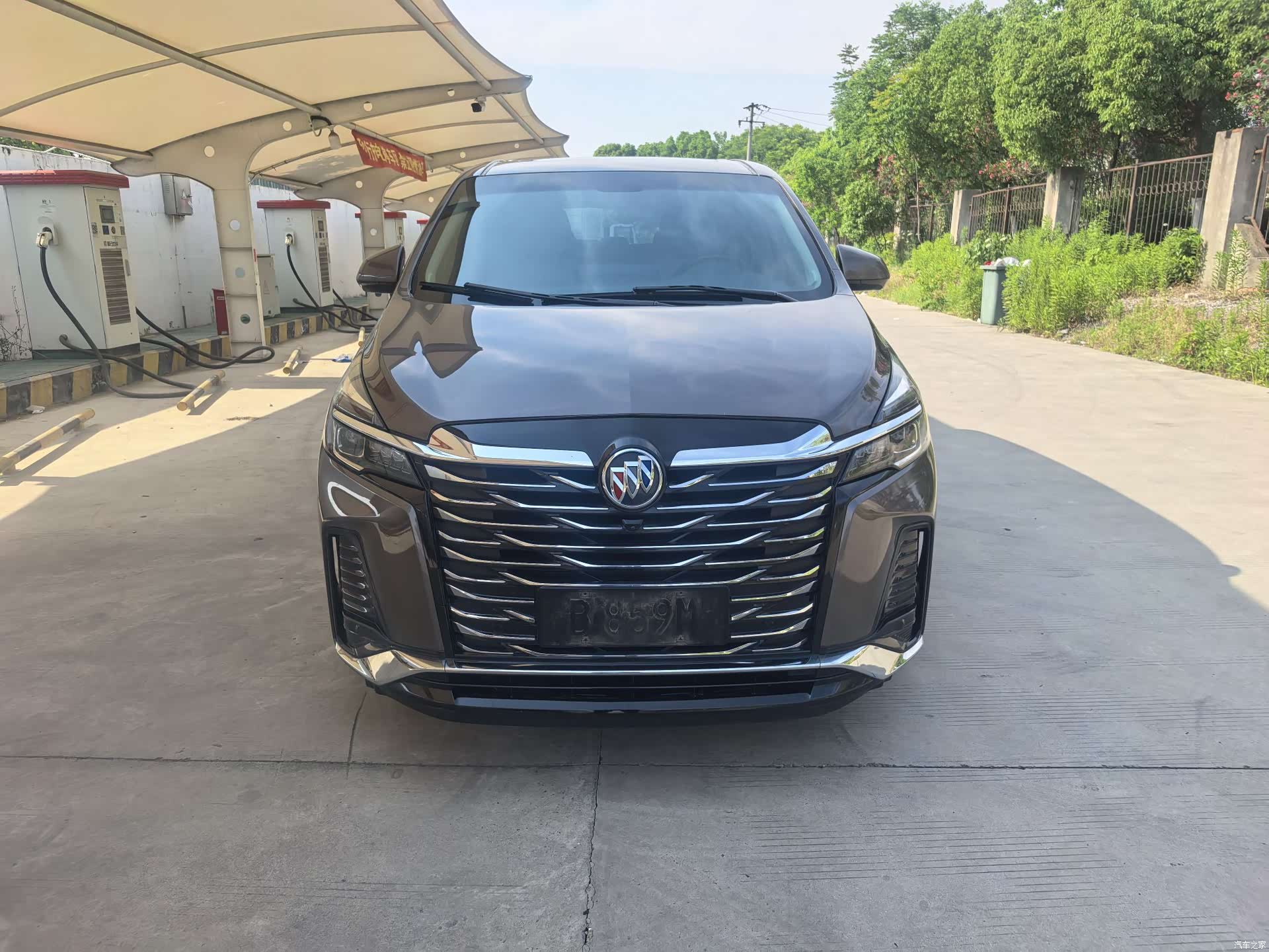 Buick GL8, 2023 2