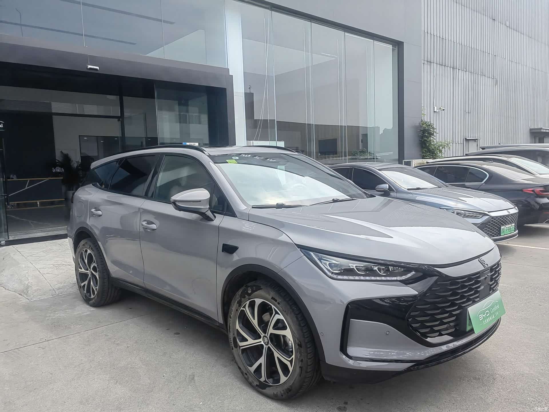 BYD Tang, 2025 12
