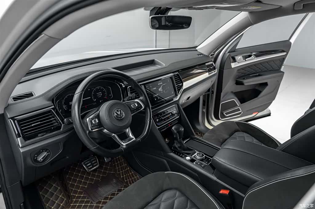 Volkswagen Teramont X, 2020 13