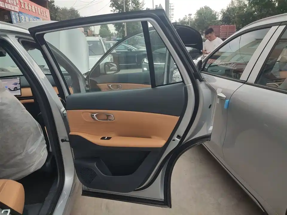 Geely Galaxy Galaxy Starship 7 EM-i