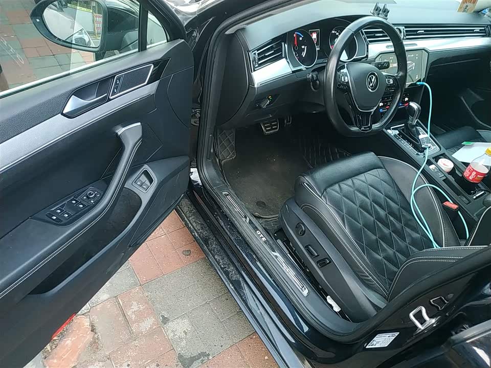 Volkswagen Magotan GTE