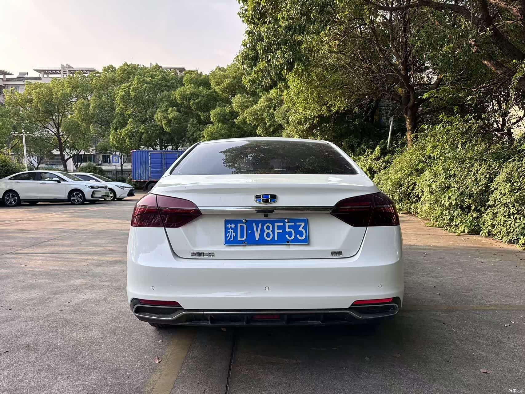 Geely Emgrand, 2020 12