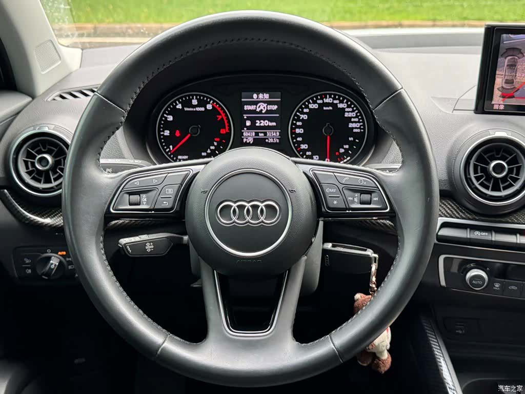 Audi Q2L, 2020 17