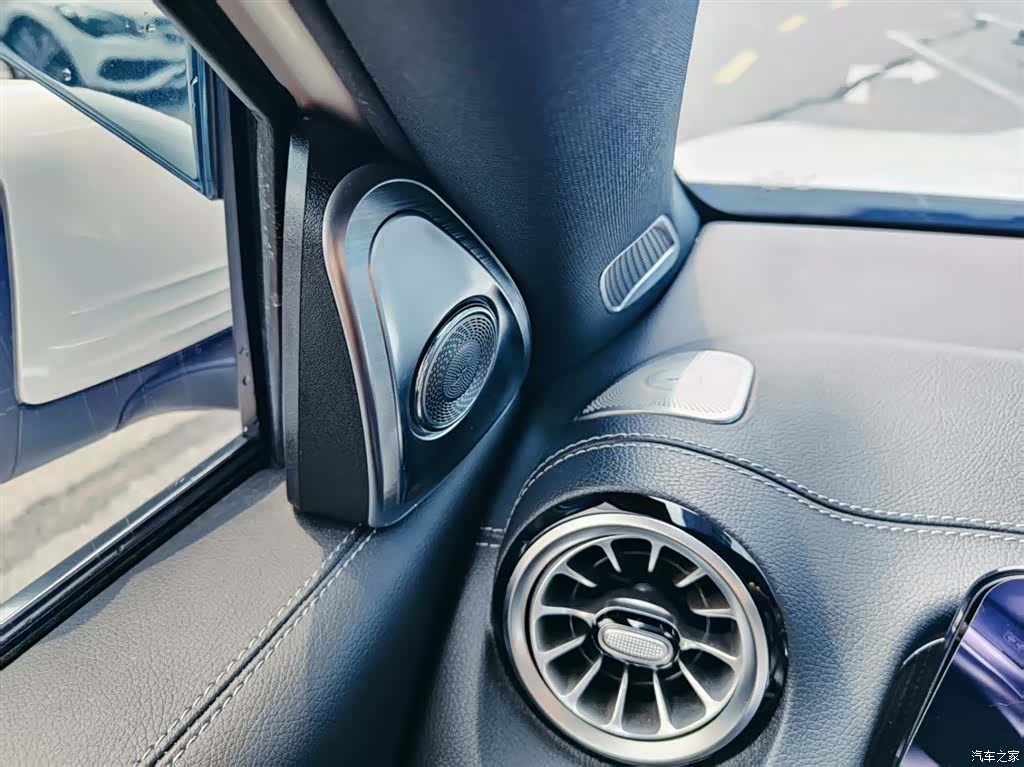 Mercedes-Benz GLB, 2023 13