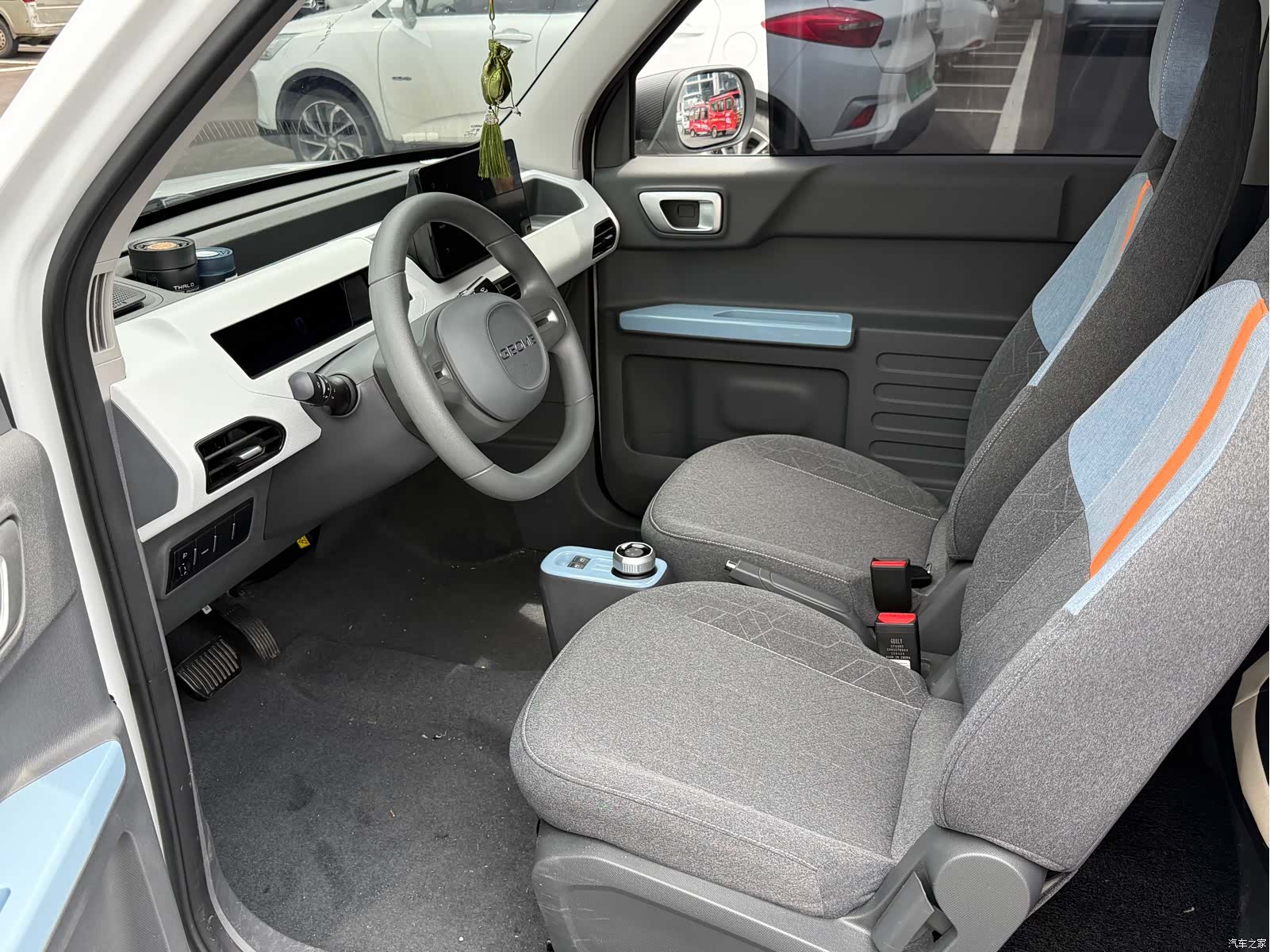 Geely Panda, 2025 4