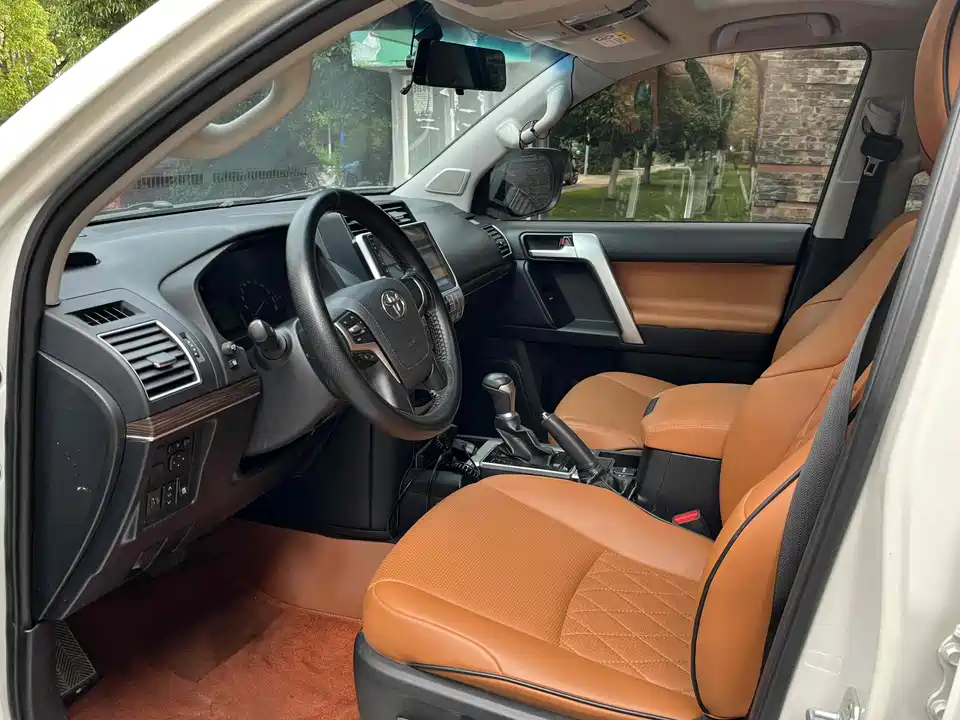 Toyota Prado