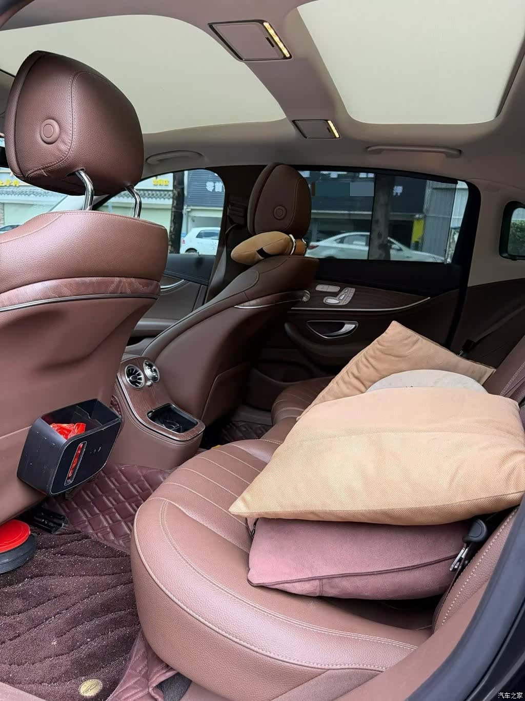Mercedes-Benz E-Class, 2022 7