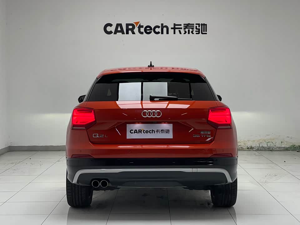 Audi Q2L