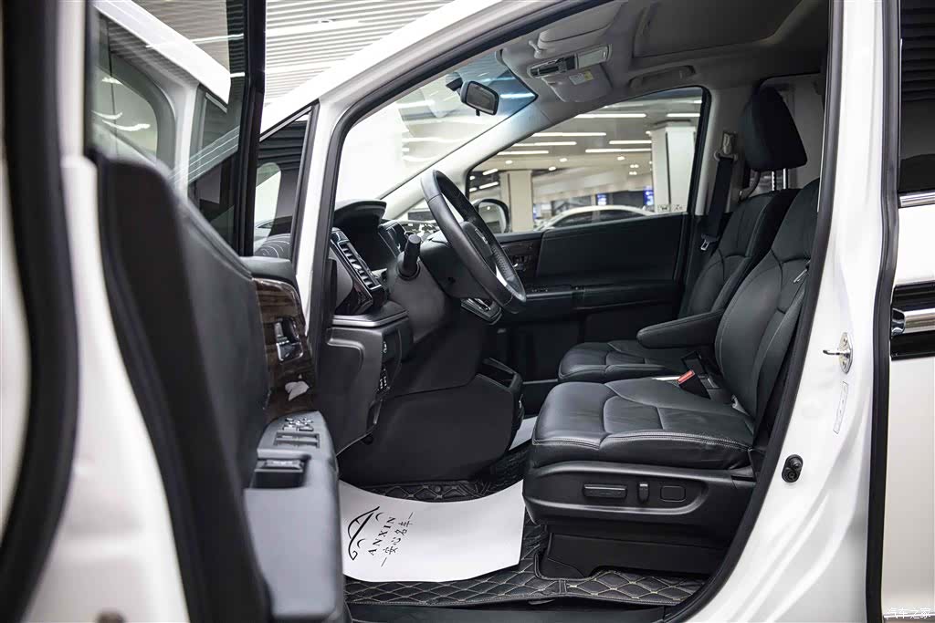 Honda Elysion, 2016 18