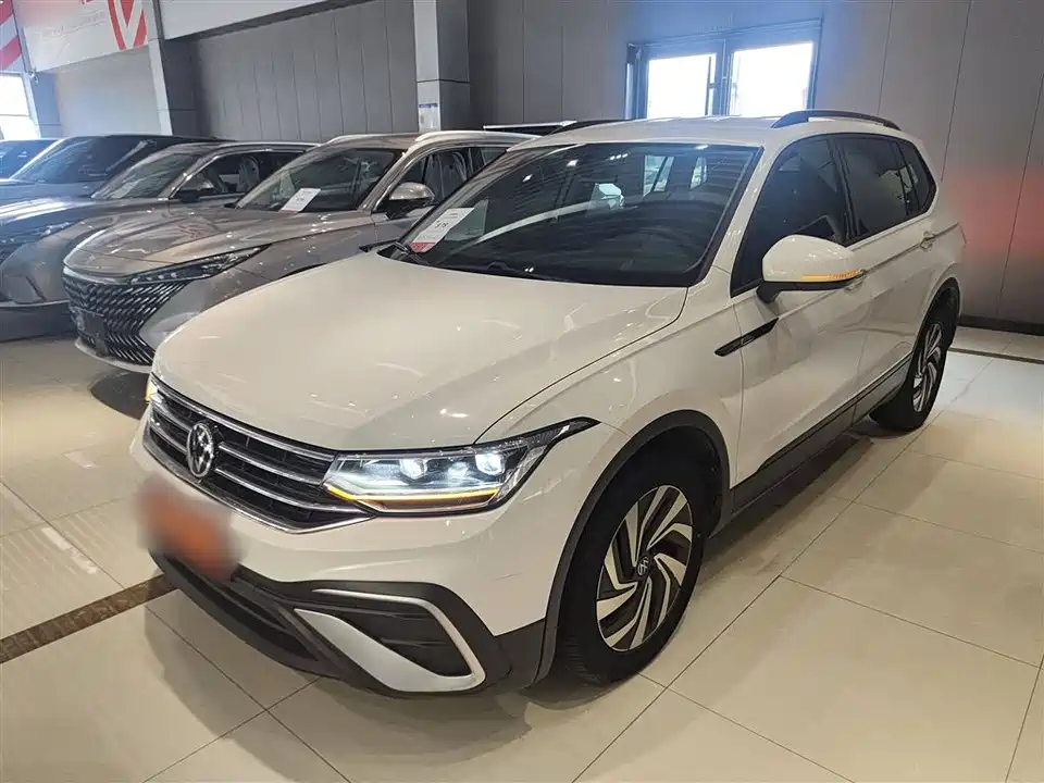 Volkswagen Tiguan L
