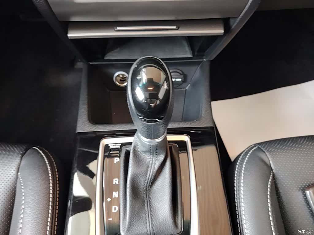 Hyundai GLS, 2017 14
